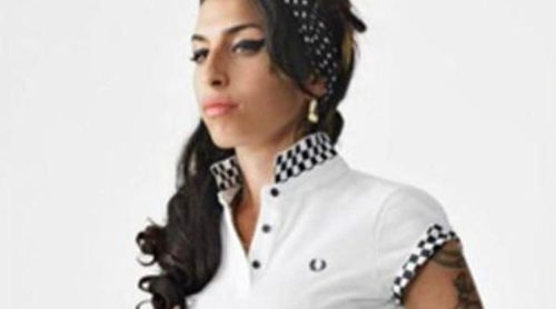 Amy Winehouse, un mito de la música y de la moda de la mano de Fred Perry