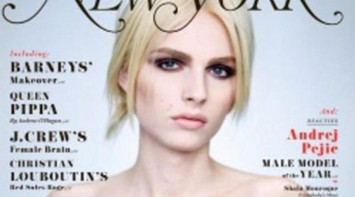 La belleza andrógina de Andrej Pejic, portada del especial de moda de la revista New York