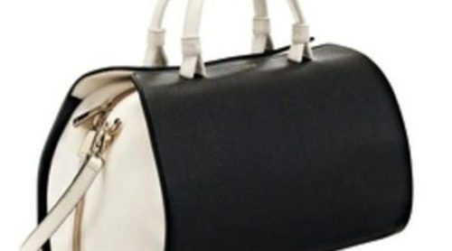 Furla propone bolsos bicolores en blanco y negro para primavera 2013