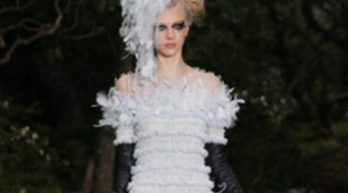 El bosque de Karl Lagerfeld para la primavera/verano 2013 de Chanel en la Semana de la Alta Costura de París