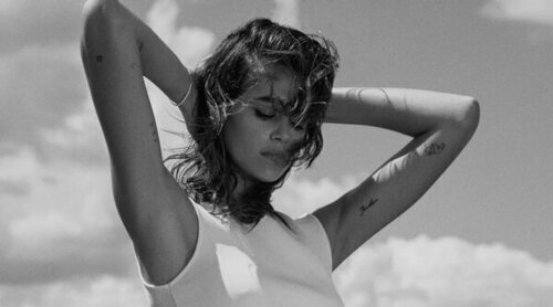 Kaia Gerber lanza una colaboración con Zara para conseguir el fondo de armario perfecto con aires retro