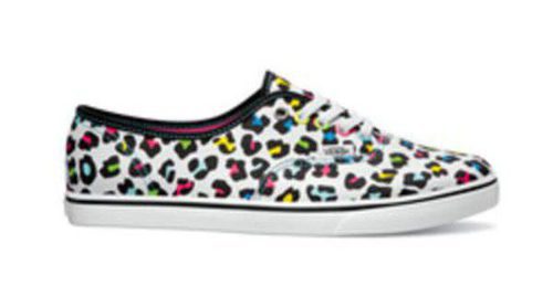 Colores flúor y llamativos estampados en las zapatillas VANS de esta primavera/verano 2013