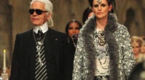 Karl Lagerfeld presenta en París su colección Métiers d'Art Paris-Bombay 2011/12 para Chanel