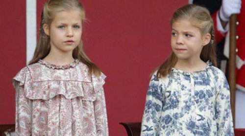 La Princesa Leonor y la Infanta Sofía visten de Nanos en el Día de la Hispanidad