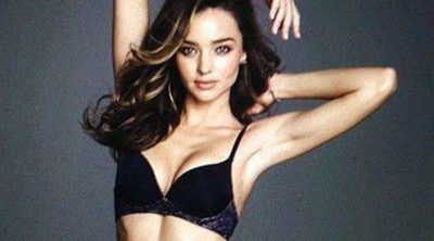 Miranda Kerr sube la temperatura con su nueva campaña para Wonderbra