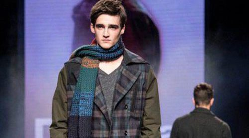 Desigual apuesta en la 080 Barcelona Fashion por los cuadros Oxford para el otoño/invierno 2015/2016