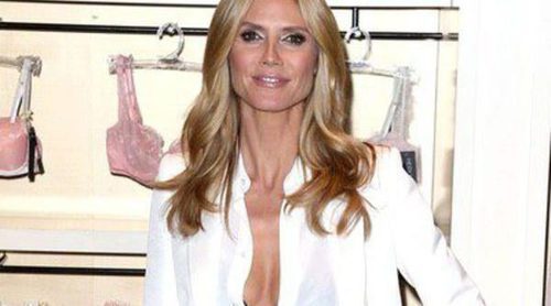 Heidi Klum promociona su nueva lencería metiéndose en la cama con Pedro Pascal