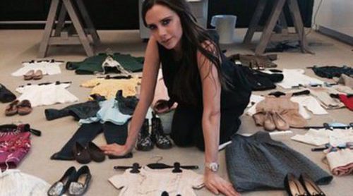 Una solidaria Victoria Beckham pone a la venta 25 looks de Harper Seven con un fin benéfico