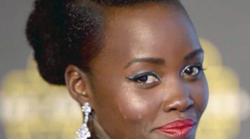 Lupita Nyong'o: desfiles de glamour para estrenar 'Star Wars: El despertar de la fuerza' por el mundo