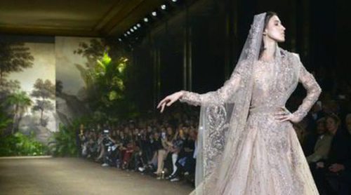 Elie Saab presenta a sus princesas del medio oriente para la Alta Costura primavera/verano 2016