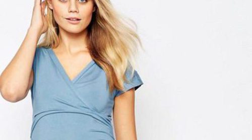 Asos viste a las premamás con vestidos denim y florales con su colección 'Maternity' primavera/verano 2016