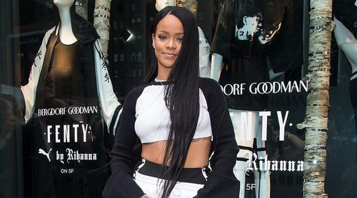 Rihanna, la primera mujer en recibir el premio al calzado del año por las 'Creeper Puma'