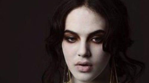 Jessica Brown-Findlay, de 'Downton Abbey', protagoniza una fantasmagórica campaña de joyería