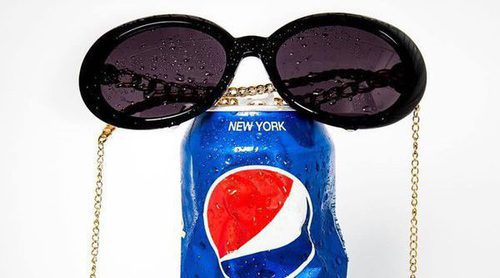 El diseñador Jeremy Scott crea una línea de gafas de sol exclusiva para Italia Independent