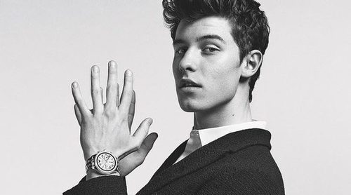 Shawn Mendes se convierte en la nueva imagen de los relojes 'Emporio Armani Connected'