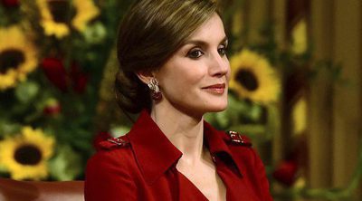 La Reina Letizia repite un Carolina Herrera y sigue fiel a Felipe Varela en su Viaje de Estado a Reino Unido