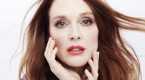 Julianne Moore se convierte en la nueva imagen de 'Florale by Triumph'