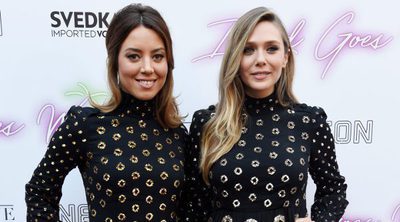 Aubrey Plaza y Elizabeth Olsen escogen el mismo look para lucirse en la alfombra roja