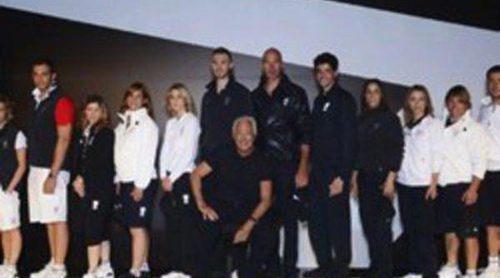 Italia presenta su equipación de Armani para los Juegos Olímpicos de Londres 2012