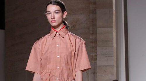 Victoria Beckham homenajea a la mujer en la New York Fashion Week con su primavera/verano 2018