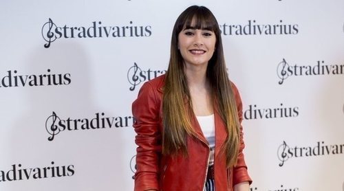 Aitana se presenta como embajadora de Stradivarius: 