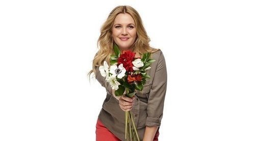 Drew Barrymore colabora con Crocs en su nueva colección