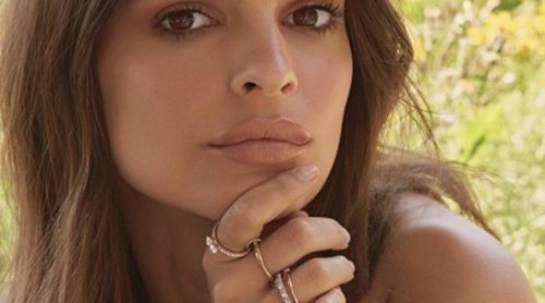 Emily Ratajkowski se atreve con su propia colección de joyas