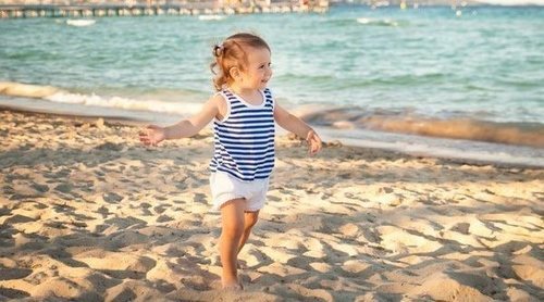 Cómo vestir a los niños para ir a la playa