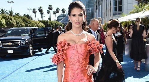 Hilaria Baldwin, Jenifer Lewis y Laura Dern, entre las peor vestidas de los Premios Emmy 2018