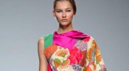 Mezcla oriental y andaluza en los diseños de Victorio & Lucchino en la colección primavera/verano 2013