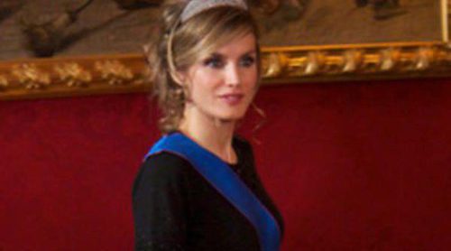 El estilo sobrio y elegante de la Princesa Letizia