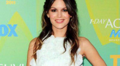 Rachel Bilson estrena una línea de calzado 'low cost'