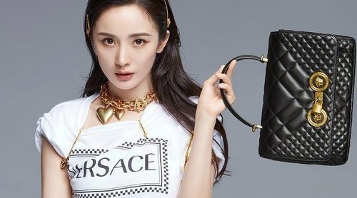 Versace reaviva la polémica en China tras lanzar una camiseta con dos ciudades como protagonistas