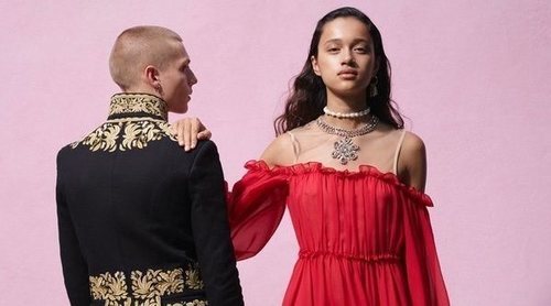 Giambattista Valli y H&M prometen muchos volantes y glamour en su nueva colección