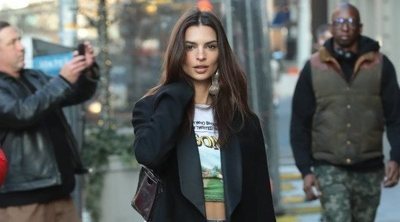 Emily Ratajkowski lleva el último 'must have', ¿te atreves tú a lucirlo en versión low cost?