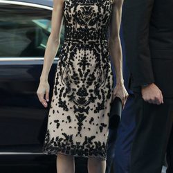 La Reina Letizia en los Premios Princesa de Asturias 2016 vestida de Felipe Varela