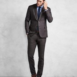 Traje color chocolate de Brooks Brothers otoño/invierno 2016/2017