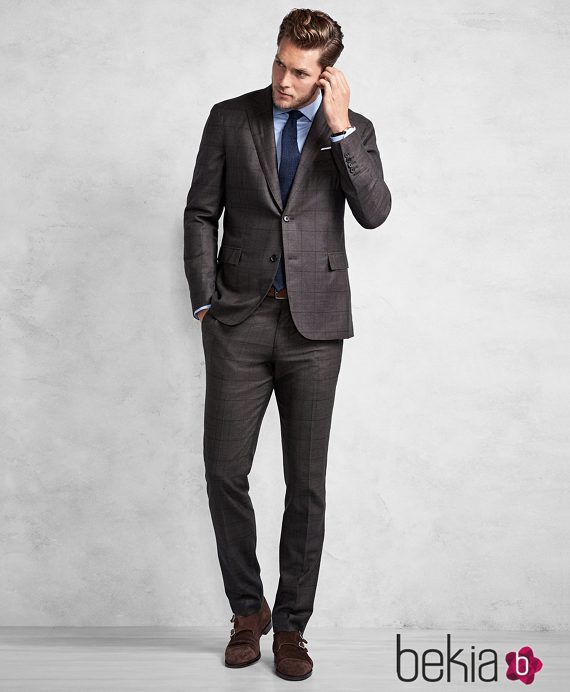 Traje color chocolate de Brooks Brothers otoño/invierno 2016/2017