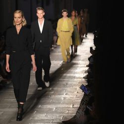 Desfile mixto de Bottega Veneta primavera/verano 2017 en la Milán Fashion Week