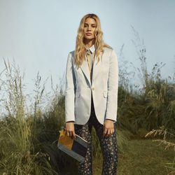 Prendas college y vintage en la colección Resort 2017 de Tommy Hilfiger