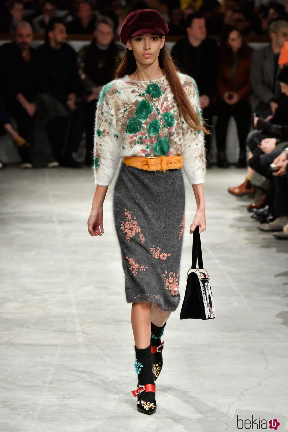 Falda midi de Prada otoño/invierno 2017/2018 en la Milán Fashion Week