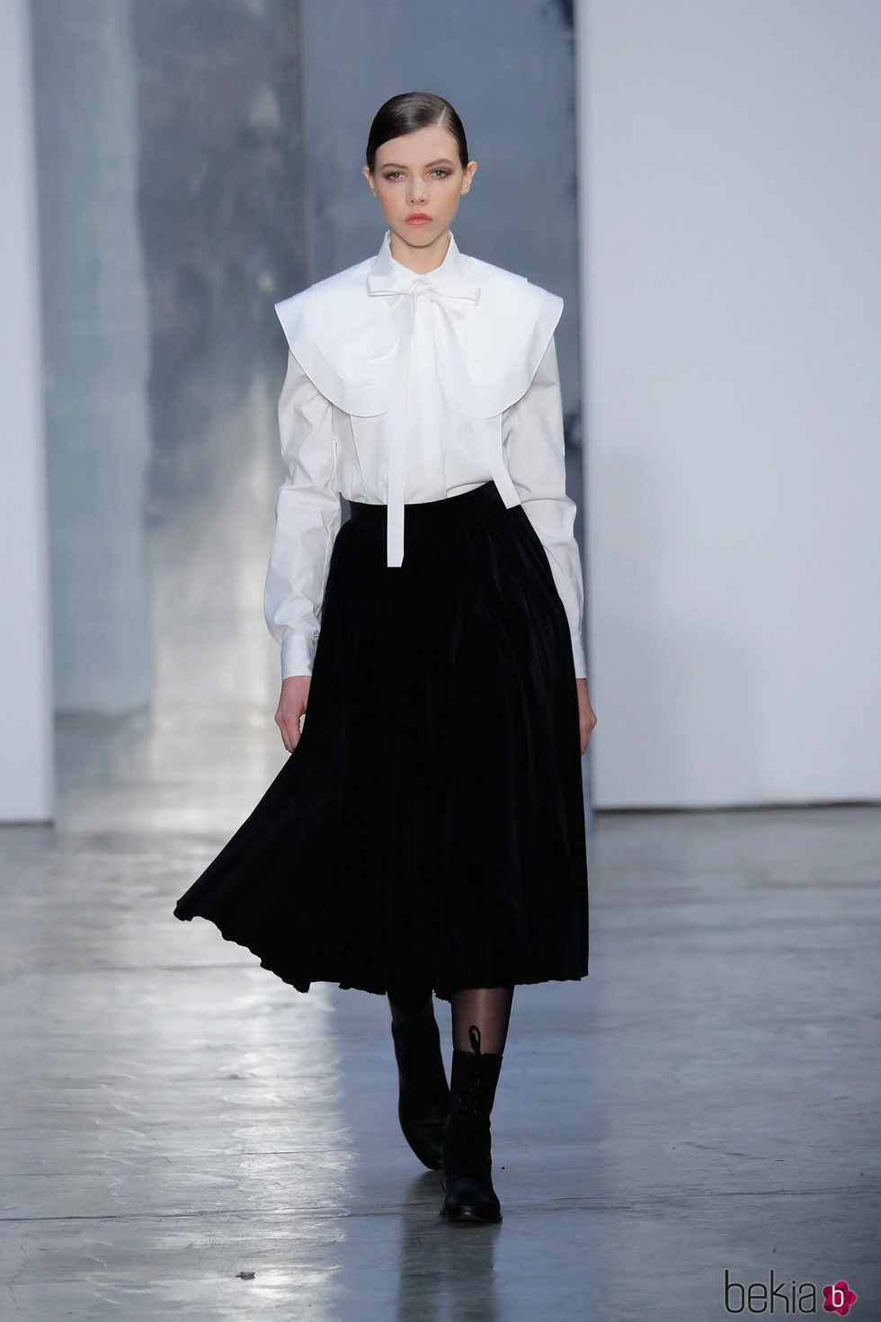 Camisa estilo victoriano de Carolina Herrera otoño/invierno 2017/2018 en la New York Fashion Week