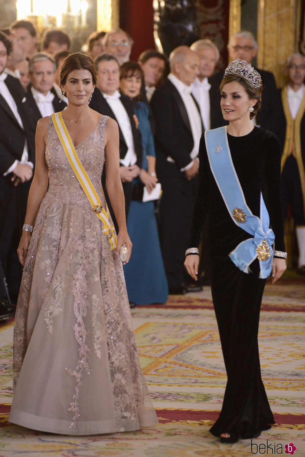 Juliana Awada y la Reina Letizia en la cena de honor al Presidente de la República Argentina