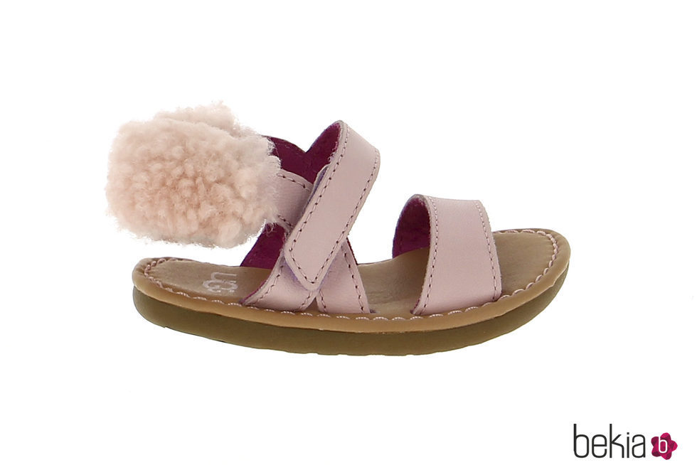 Sandalias de color rosa cuarzo de la primavera/verano 2017 de UGG