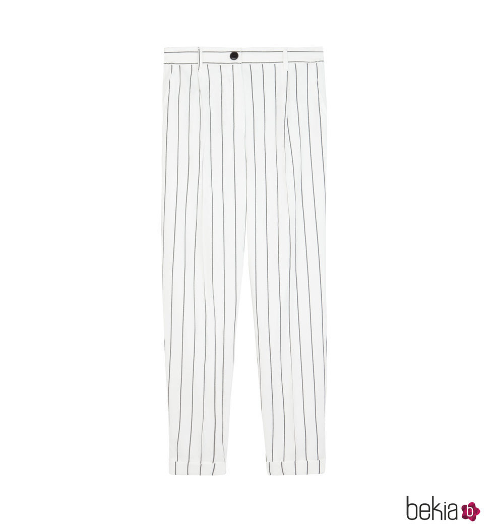 Pantalón blanco de rayas de Bershka de la colección de verano 2017