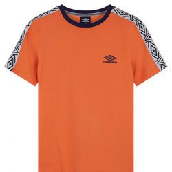 Colección exclusiva femenina de Umbro para Asos