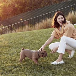 Pantalón blanco de la campaña primavera/verano 2018 de Tod´s protagonizada por Kendall Jenner