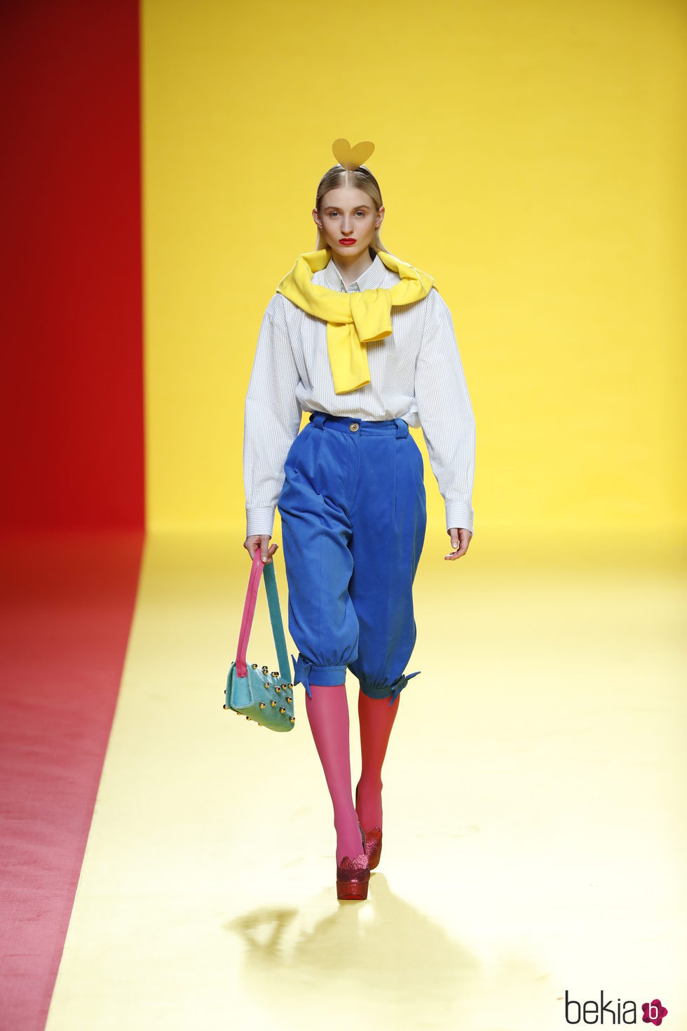 Pantalones por la rodilla de Ágatha Ruíz de la Prada otoño/invierno 2018/2019 en la Madrid Fashion Week