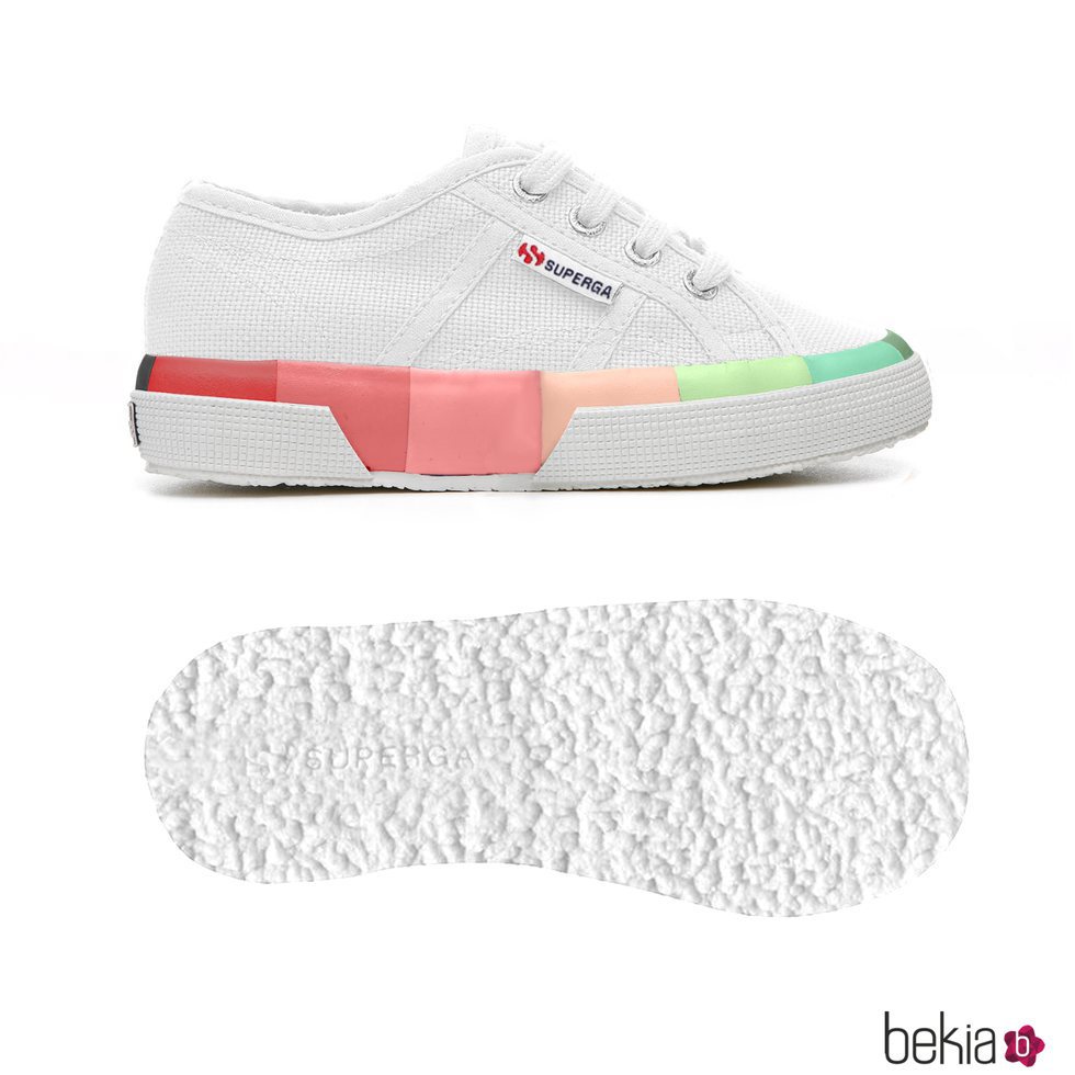 Zapatillas con suela en varios tonos de Superga Kids para la temporada primavera/verano 2018