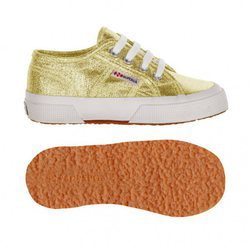 Zapatillas en color dorado de Superga Kids para la temporada primavera/verano 2018